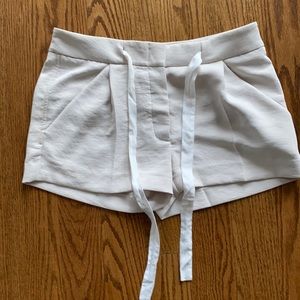 Aritzia Wilfred Allegra linen shorts size 4